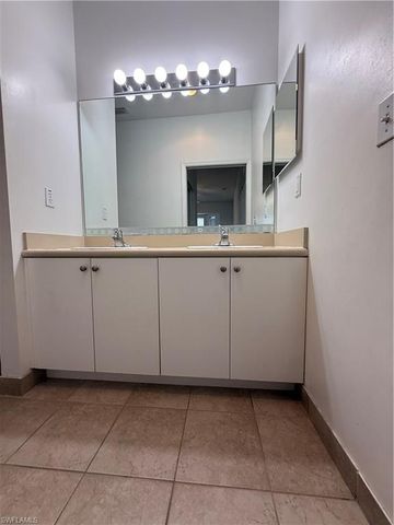 8416 Bernwood Cove LOOP 1612, Fort Myers, FL 33966