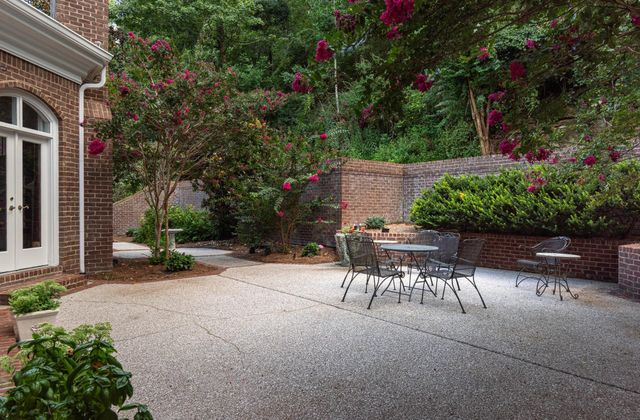 55 Annandale, Nashville, TN 37215