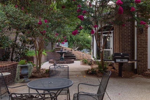 55 Annandale, Nashville, TN 37215