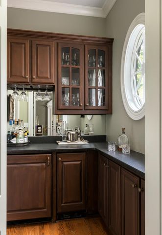 55 Annandale, Nashville, TN 37215