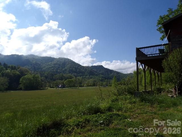 145 Kirks Drive, Hot Springs, NC 28743
