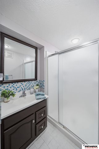 924 S 39th Street, Lincoln, NE 68510