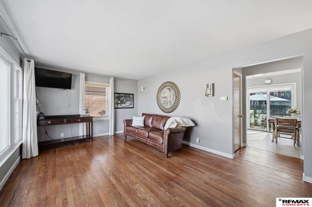 924 S 39th Street, Lincoln, NE 68510