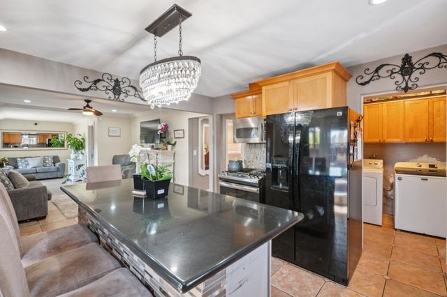 1413 Wiren Street, Salinas, CA 93905