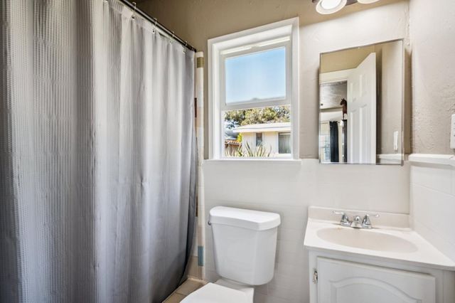 1413 Wiren Street, Salinas, CA 93905