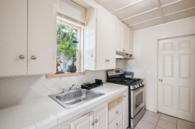 1413 Wiren Street, Salinas, CA 93905