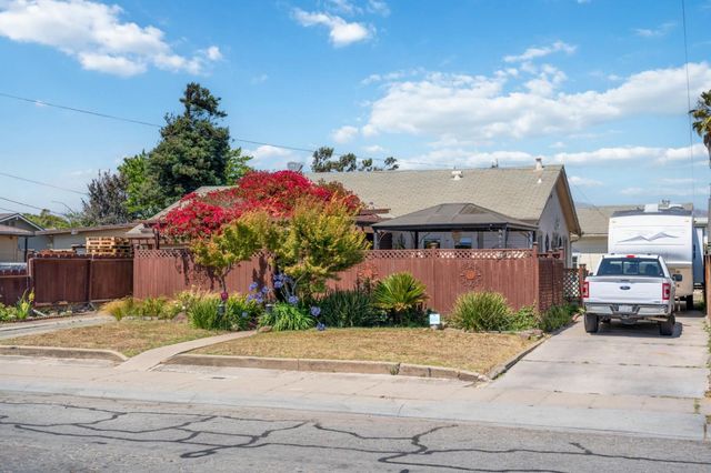1413 Wiren Street, Salinas, CA 93905