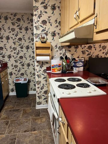 1188 Phil Howe Road, Manchester, GA 31816