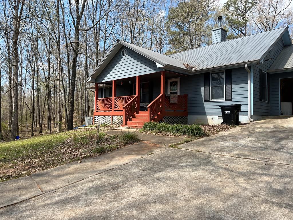 1188 Phil Howe Road, Manchester, GA 31816