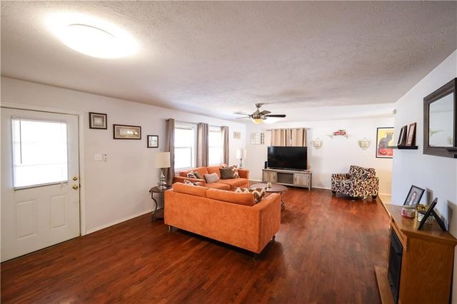 7748 65 Highway, Harrison, AR 72601