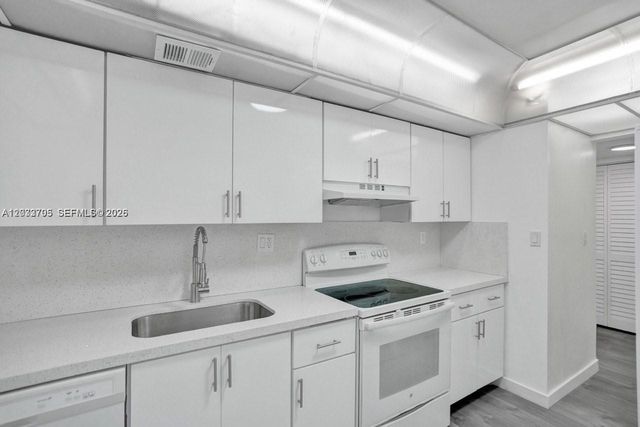 3821 Environ Blvd 403, Lauderhill, FL 33319