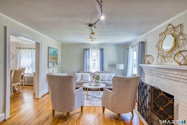 21 Lancaster Road, Manchester, CT 06040