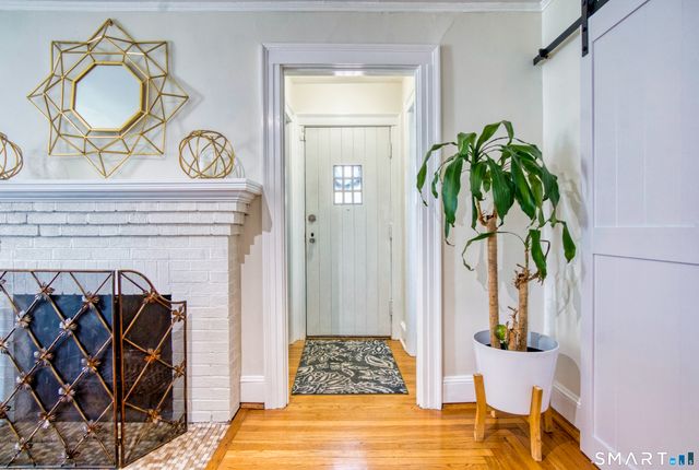 21 Lancaster Road, Manchester, CT 06040