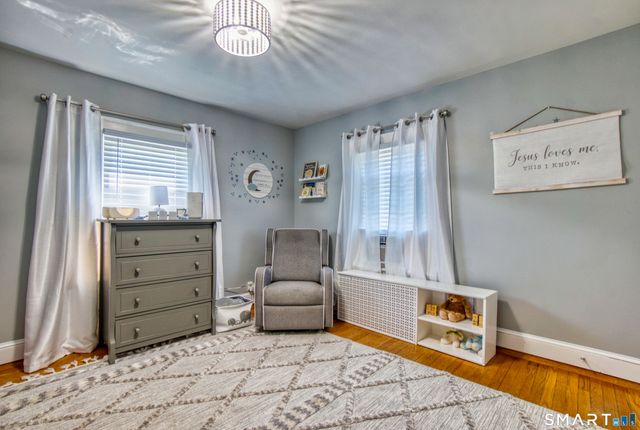 21 Lancaster Road, Manchester, CT 06040