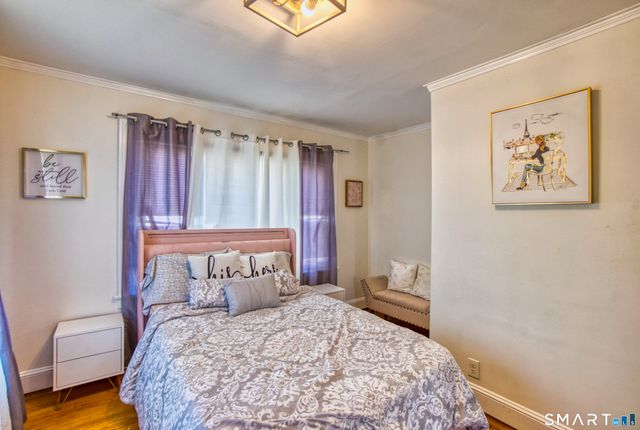 21 Lancaster Road, Manchester, CT 06040