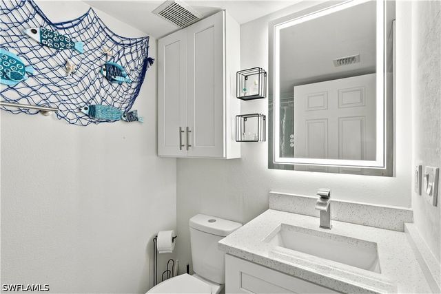 8960 Colonnades CT E 915, Bonita Springs, FL 34135