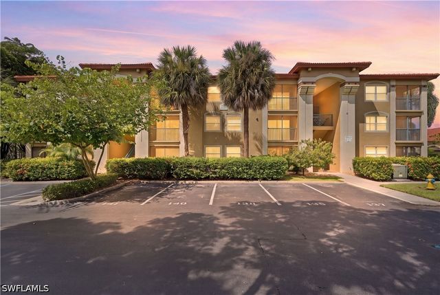 8960 Colonnades CT E 915, Bonita Springs, FL 34135