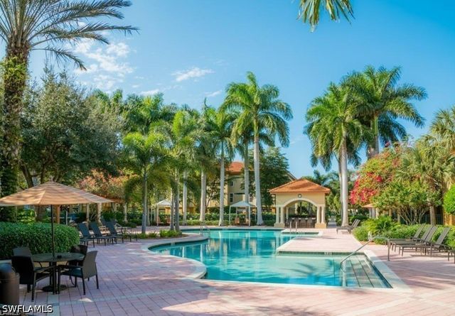 8960 Colonnades CT E 915, Bonita Springs, FL 34135