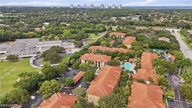 8960 Colonnades CT E 915, Bonita Springs, FL 34135