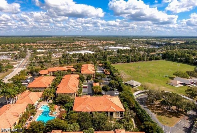 8960 Colonnades CT E 915, Bonita Springs, FL 34135