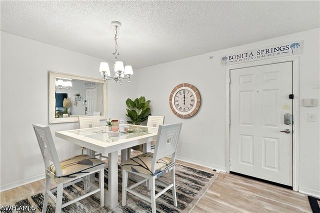 8960 Colonnades CT E 915, Bonita Springs, FL 34135