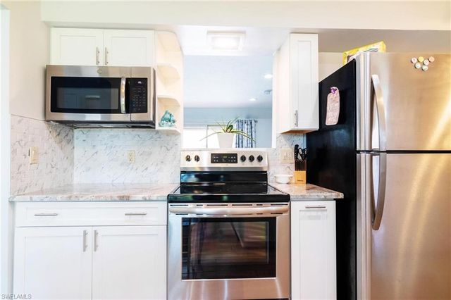 256 SE 46th TER, Cape Coral, FL 33904