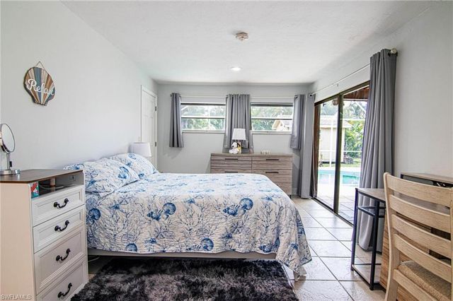 256 SE 46th TER, Cape Coral, FL 33904