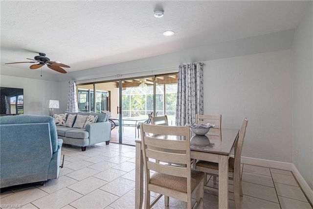 256 SE 46th TER, Cape Coral, FL 33904