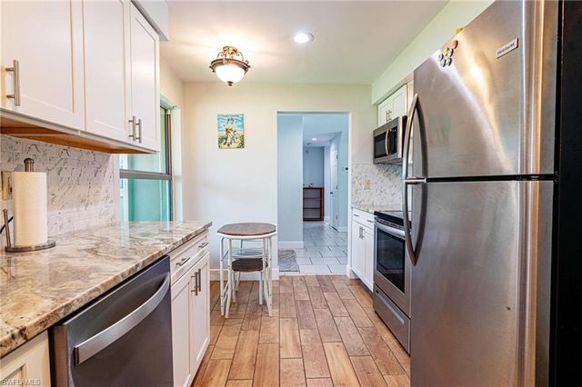 256 SE 46th TER, Cape Coral, FL 33904
