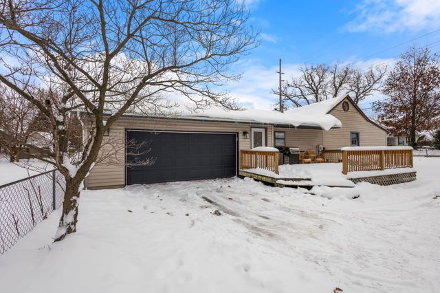 206 W Indiana Street, Kouts, IN 46347