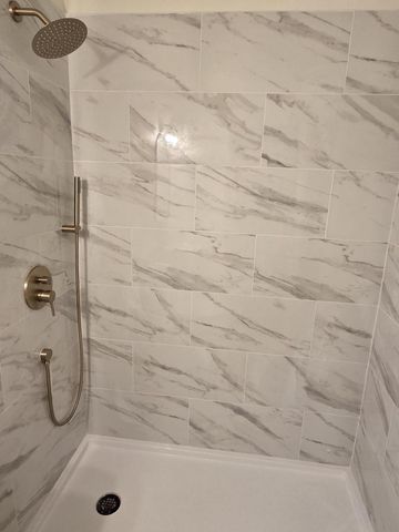 360 Richard STREET, Waukesha, WI 53189