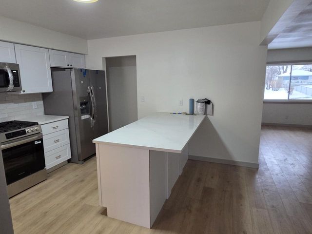 360 Richard STREET, Waukesha, WI 53189