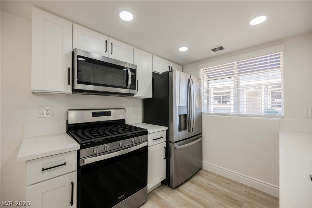 5330 Duralite Street 103, Las Vegas, NV 89122 — photo 3