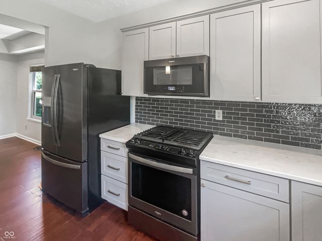 1463 Pippin Court, Avon, IN 46123