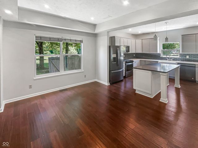 1463 Pippin Court, Avon, IN 46123