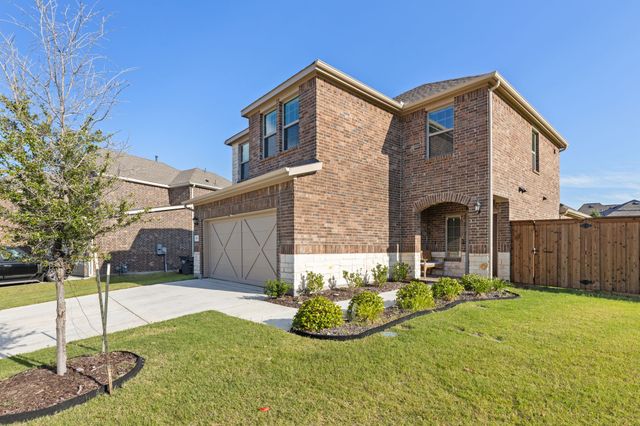 301 Willowmore Drive, Little Elm, TX 75068