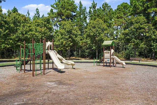 2654 Great Scott Dr., Myrtle Beach, SC 29579