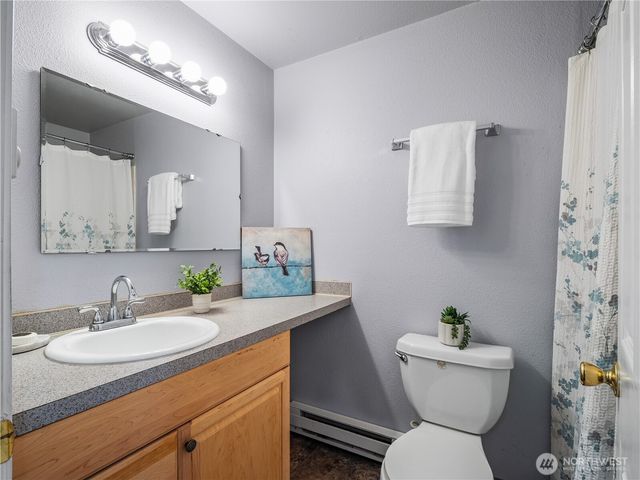 3102 Bridgeport Way W, University Place, WA 98466