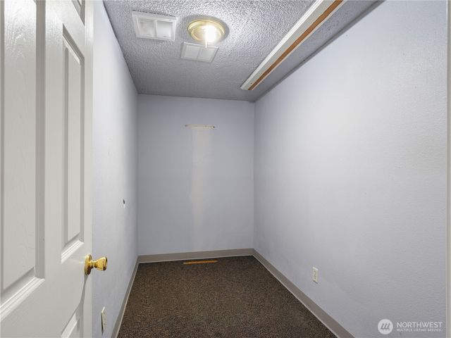 3102 Bridgeport Way W, University Place, WA 98466