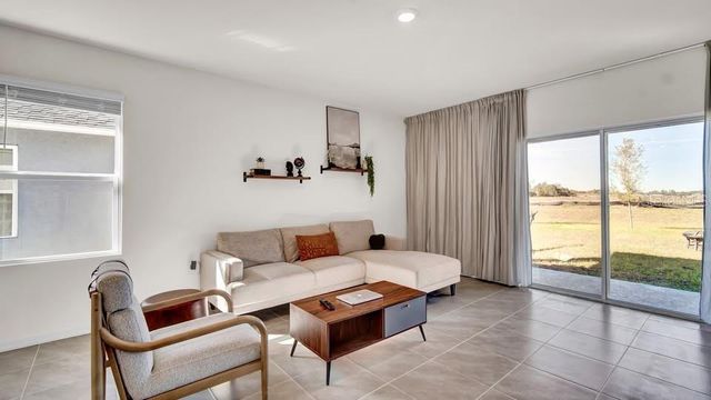 2722 REDDISH EGRET BEND, Harmony, FL 34773