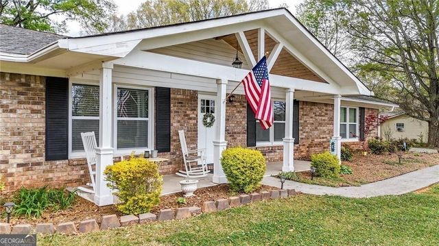 102 Ivy Lane, Calhoun, GA 30701