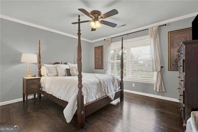 102 Ivy Lane, Calhoun, GA 30701