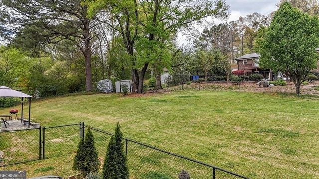 102 Ivy Lane, Calhoun, GA 30701