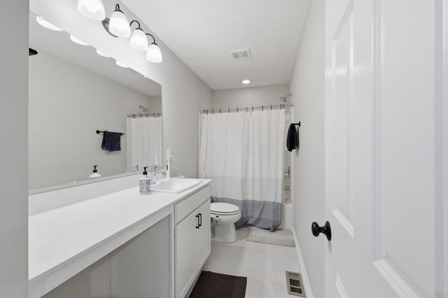 6530 Boone Drive, Powell, OH 43065