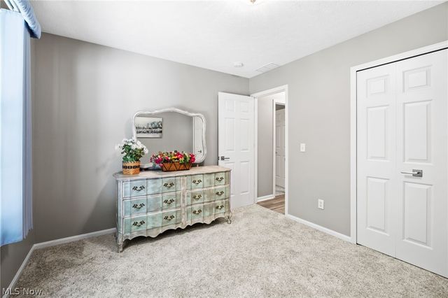 7393 Willow Woods Drive, North Olmsted, OH 44070