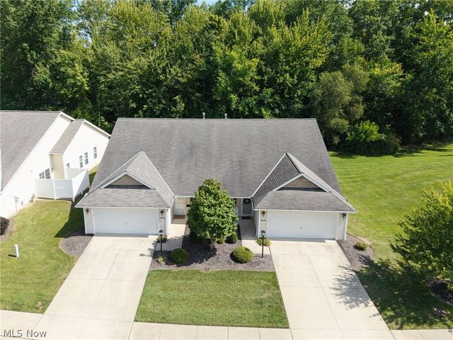 7393 Willow Woods Drive, North Olmsted, OH 44070