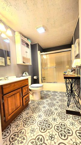 37 Hamilton Lane, Hazard, KY 41701