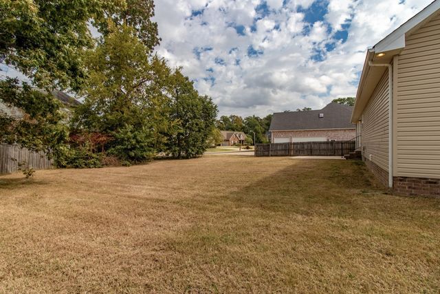 4910 Court Dr, Murfreesboro, TN 37128