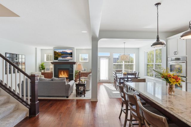 16885 Diamonte Way, Lakeville, MN 55044