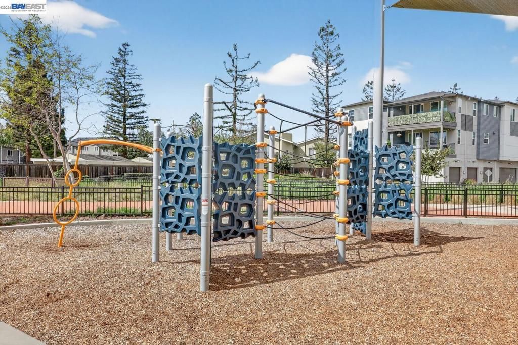 Image 27 of property listing at 411 Rhythm Ln, Hayward, CA 94544